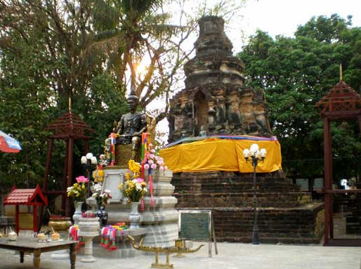 tour wat ngam muang chiang rai 2