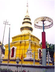 tour wat phra that doi ku kaew chiang rai