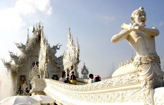 tour wat rong khun chiang rai 4