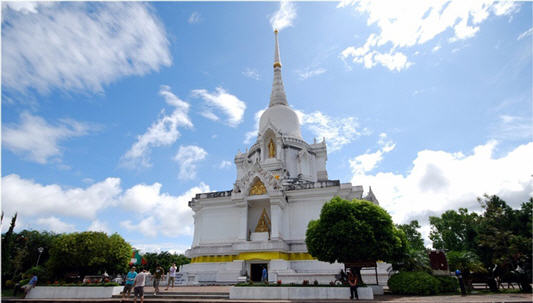 tour phra borommathat karnchanapisek phetchabun 2