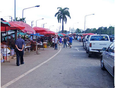 tour-rim-moei-market-tak