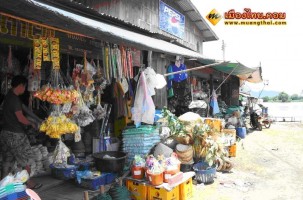 tour-na-ka-sang-harbor-laos