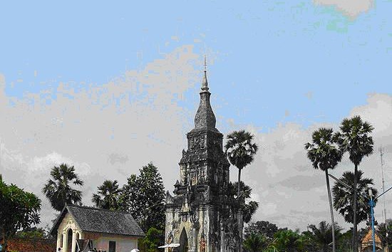 tour-phra-that-ing-hung-laos