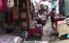 tour-chong-mek-market-laos