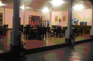 tour-pu-tawada-restaurant-laos