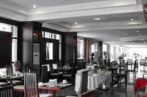 tour-d-rose-hotel-laos