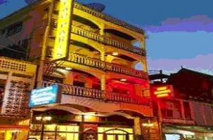 tour-new-lao-paris-hotel-laos