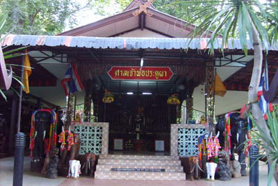 ทัวร์ ศาลเจ้าพ่อประตูผา จังหวัดลำปาง tour-chao-por-pratu-phar-shrine-lampang