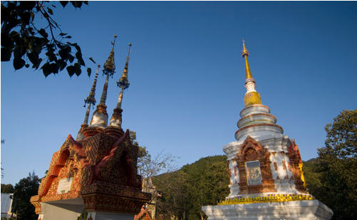 ทัวร์ บ่อน้ำศักดิ์สิทธิ์ดอยขะม้อ จังหวัดลำพูน doi ka mo holy pool 2