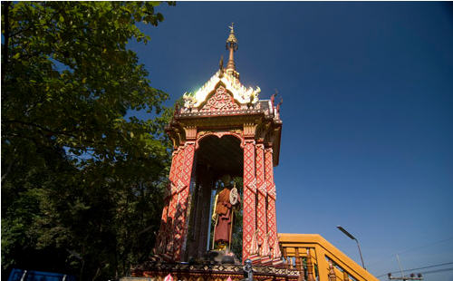 ทัวร์ อนุสาวรีย์ครูบาศรีวิชัย จังหวัดลำพูน ku ba sri wi chai monument