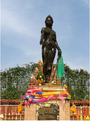 ทัวร์ อนุสาวรีย์พระนางจามเทวี จังหวัดลำพูน pra nang jam ta wi monument 2