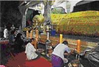 tour-khao-yoi-cave-phetchaburi