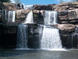 tour-kaeng-sopha-waterfall-phitsanulok