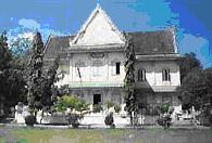 tour-wat-manee-satit-kapitaram-uthai-thani