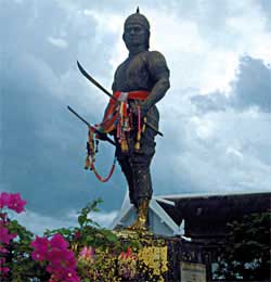ทัวร์ อนุสาวรีย์พระยาพิชัยดาบหัก จังหวัดอุตรดิตถ์ tour-phraya-pichai-dab-hak-monument-uttaradit