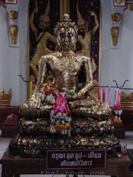 ทัวร์ วัดหลวงพ่อเพชร จังหวัดอุตรดิตถ์ tour-wat-luang-por-pet-uttaradit