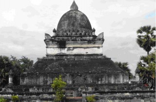 tour-wichoonrat-temple-laos