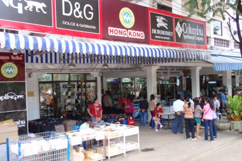 tour-chong-mek-market-laos