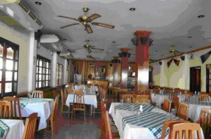 tour-thep-buppha-restaurant-laos