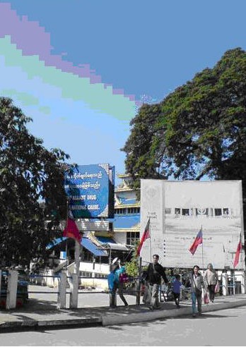 tour-tachilek-market-myanmar