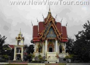 tour-burapa-temple-ubon-ratchathani-2